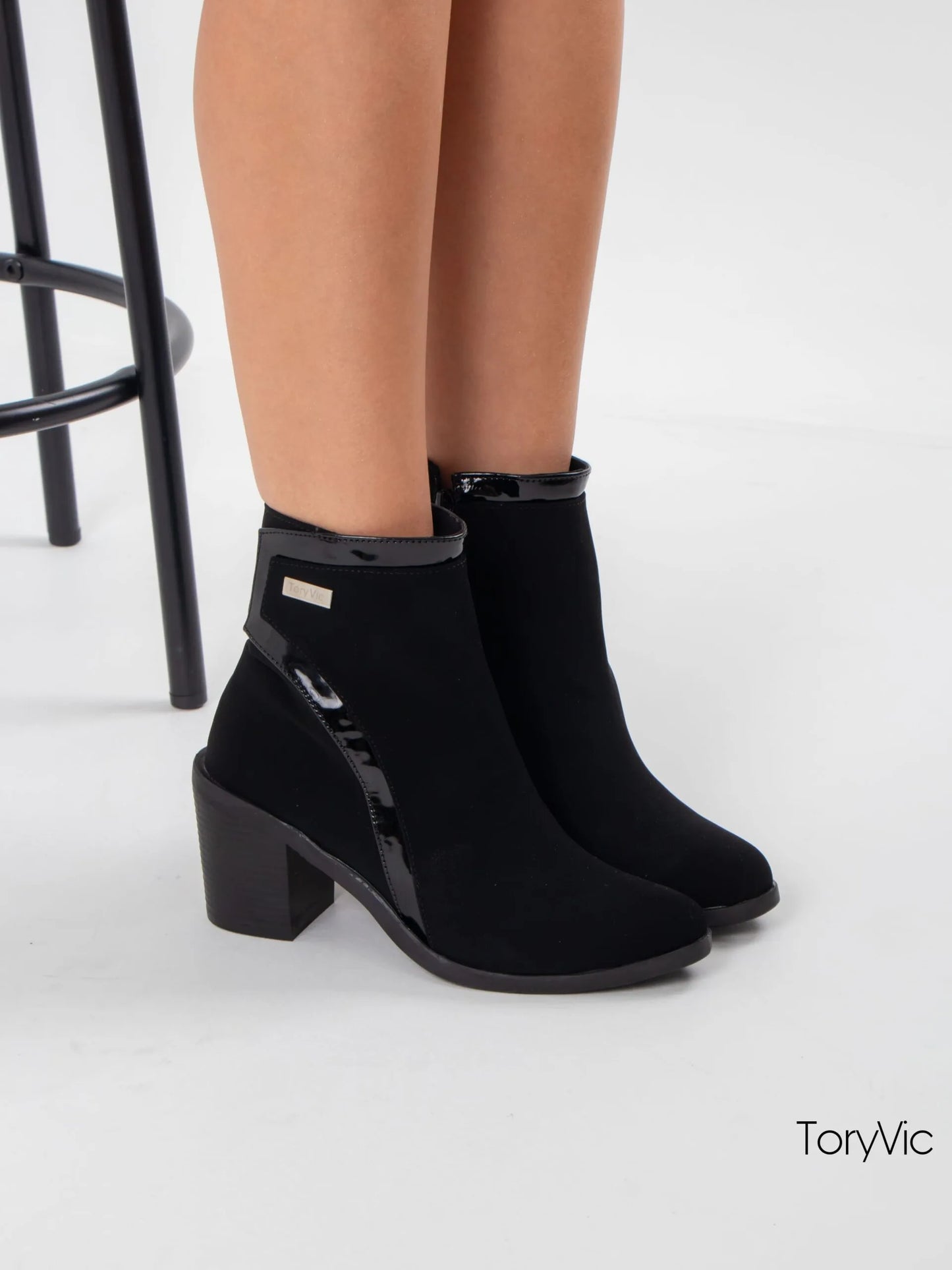 tenis, botines, sandalias y zapatos para mujer en colombia. bolonia negro 1