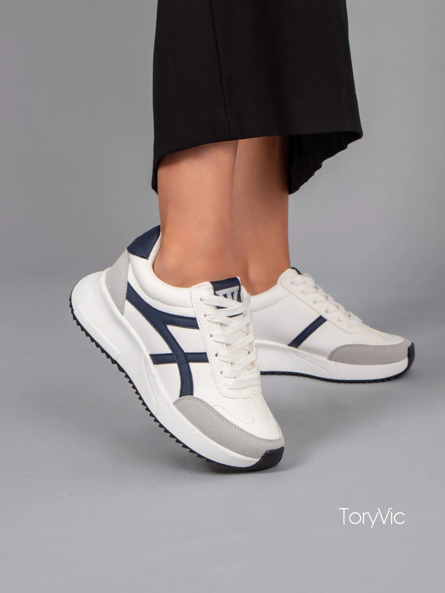 tenis, botines, sandalias y zapatos para mujer en colombia. kansas blanco azul 1