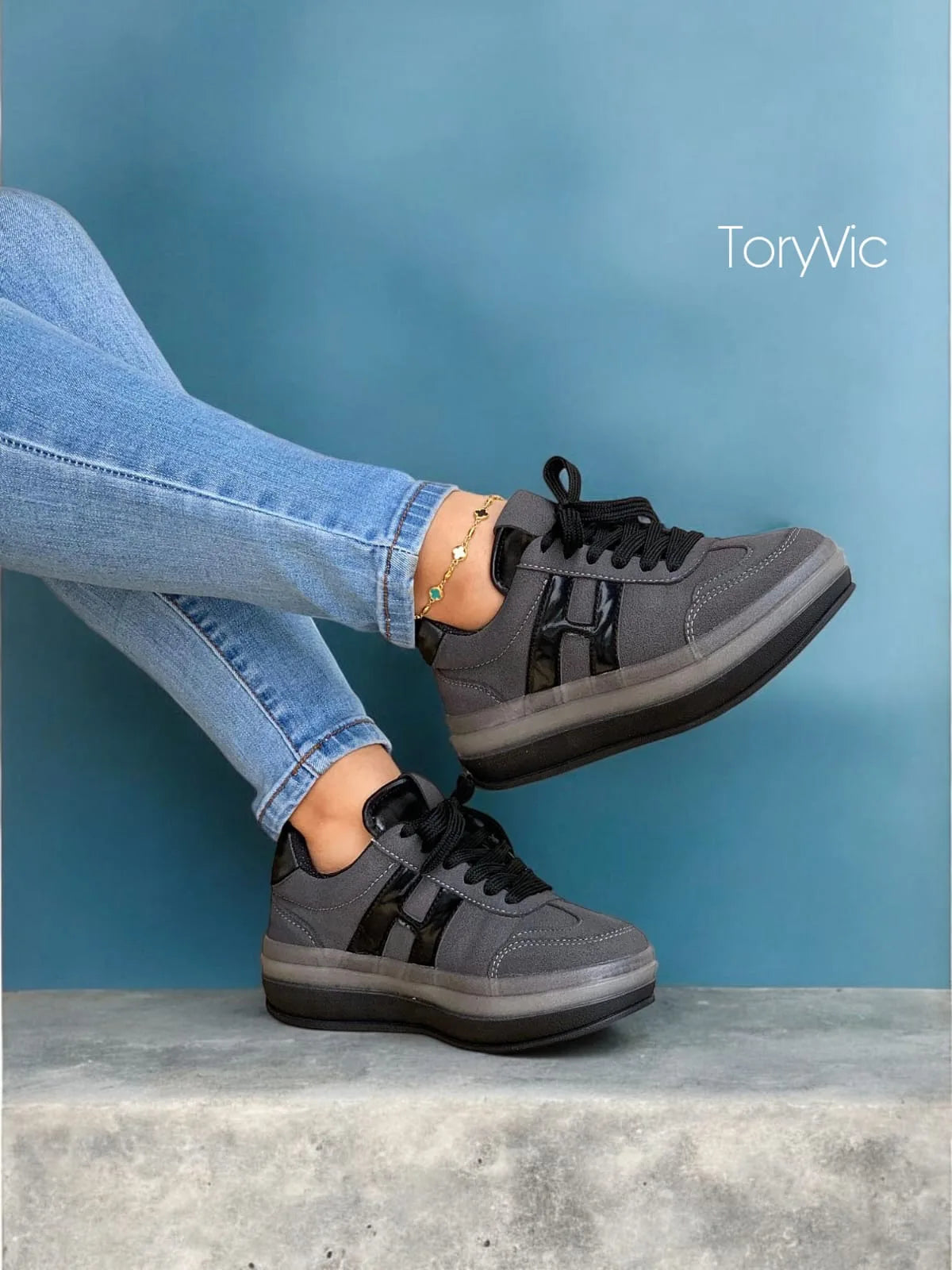 tenis, botines, sandalias y zapatos para mujer en colombia. praga gris