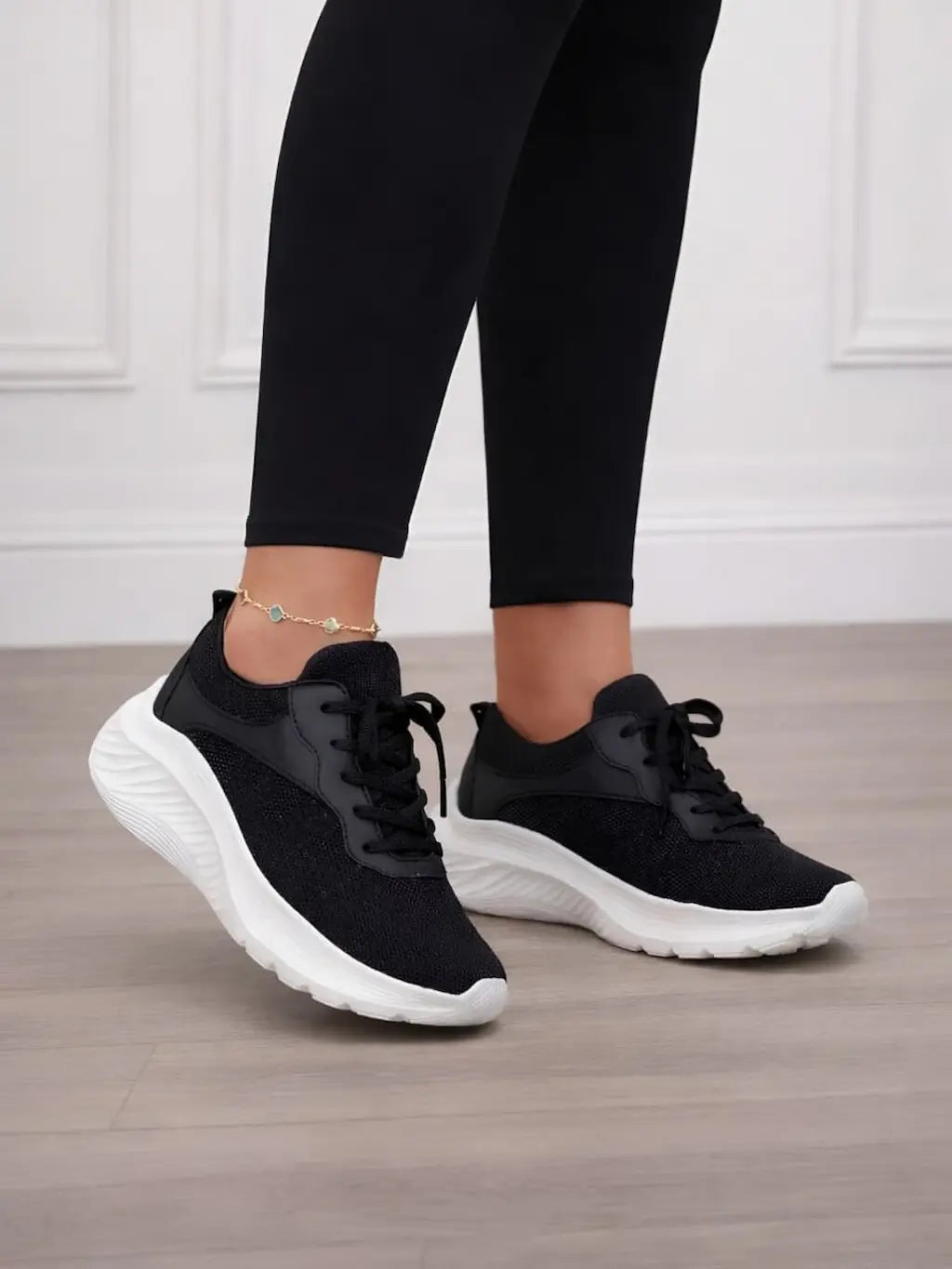 tenis de mujer trainer negro