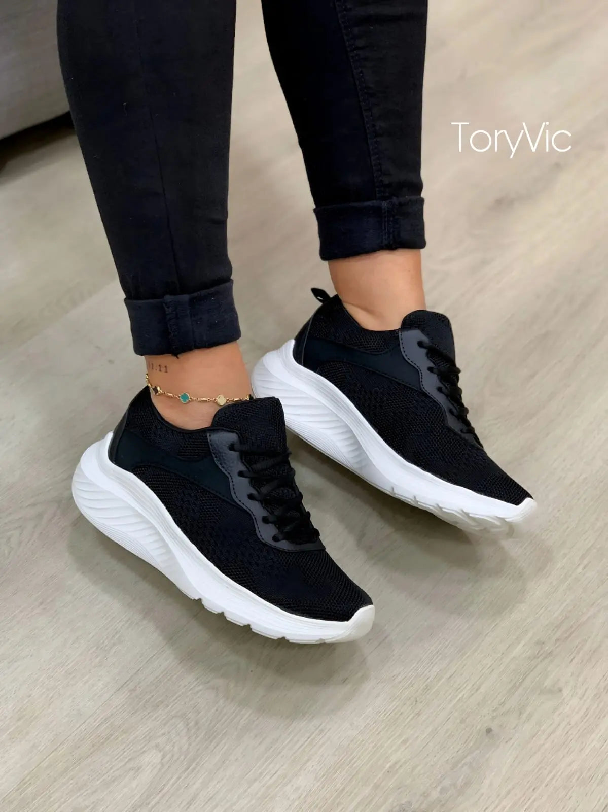 Tenis de mujer trainer negro