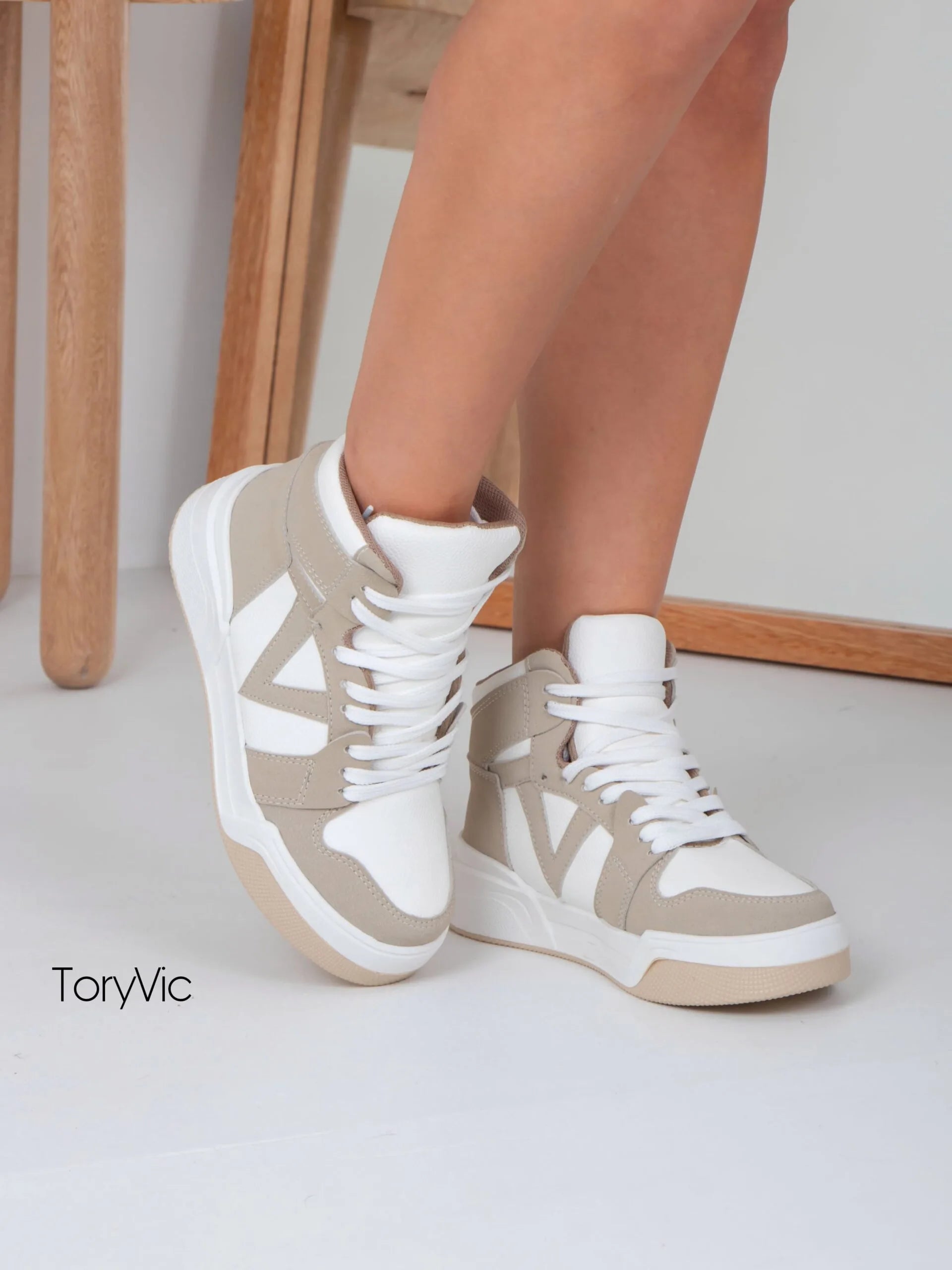 tenis, botines, sandalias y zapatos para mujer en colombia. chicago blanco beige 2
