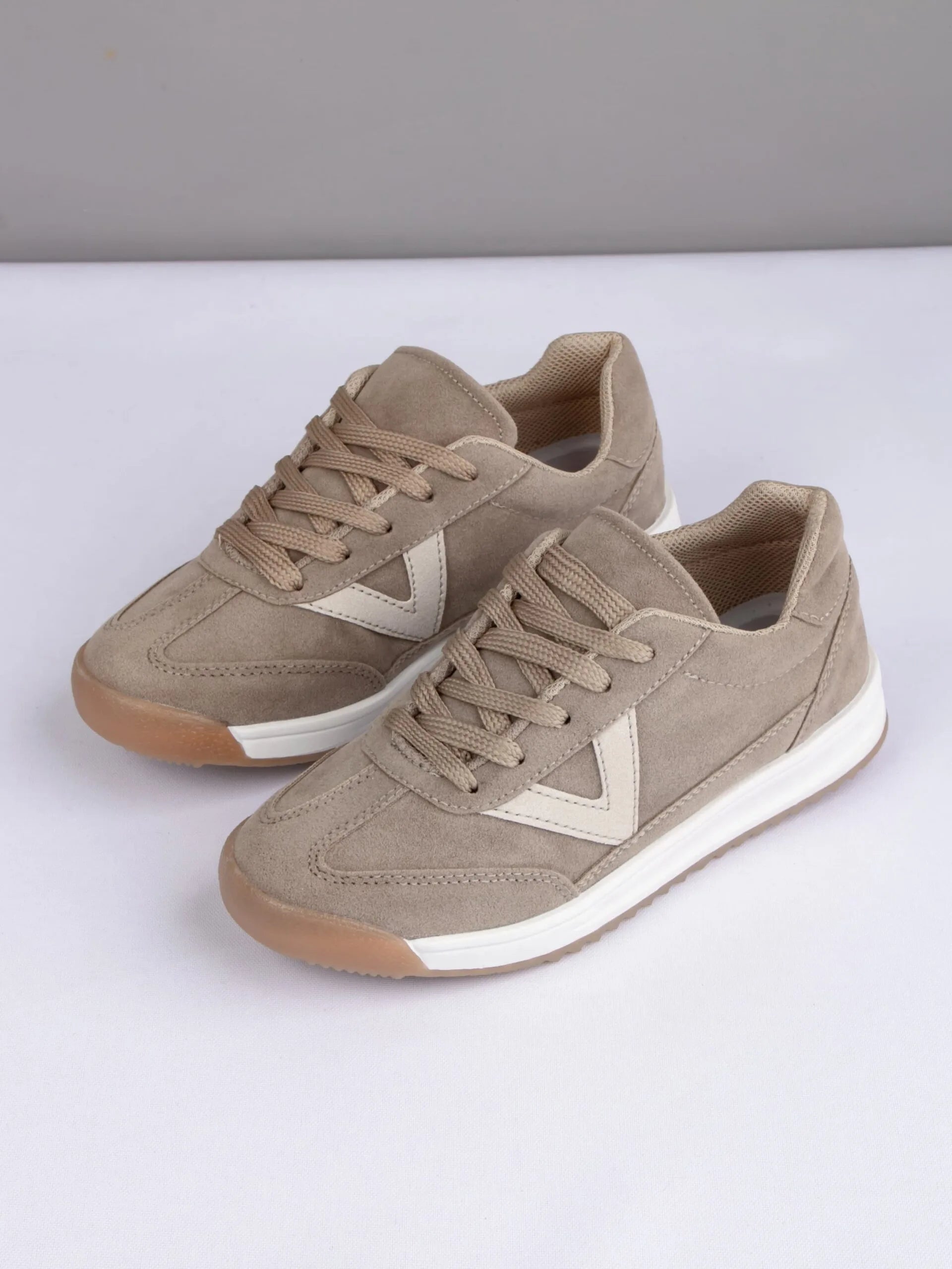 tenis, botines, sandalias y zapatos para mujer en colombia. madrid moka 2