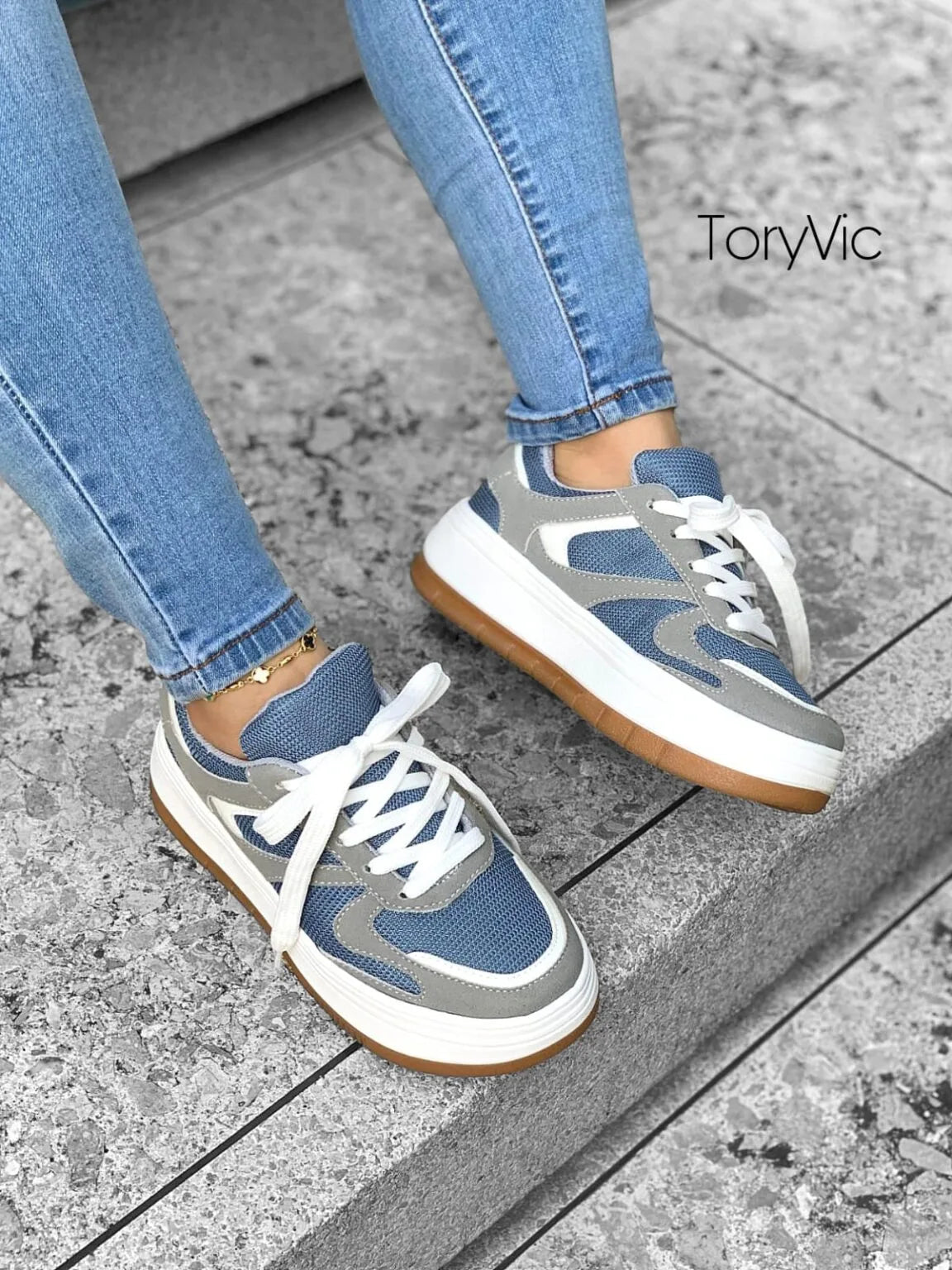 tenis, botines, sandalias y zapatos para mujer en colombia. trendy navy