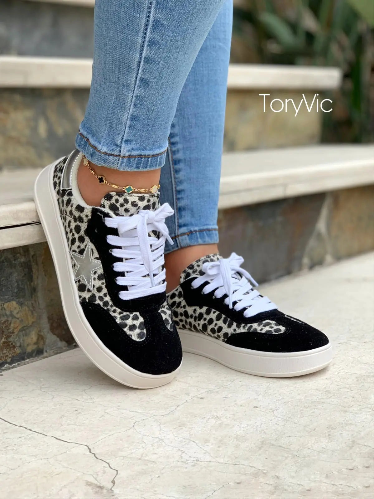 tenis_botines_sandalias_y_zapatos_para_mujer_en_colombia_miami 1