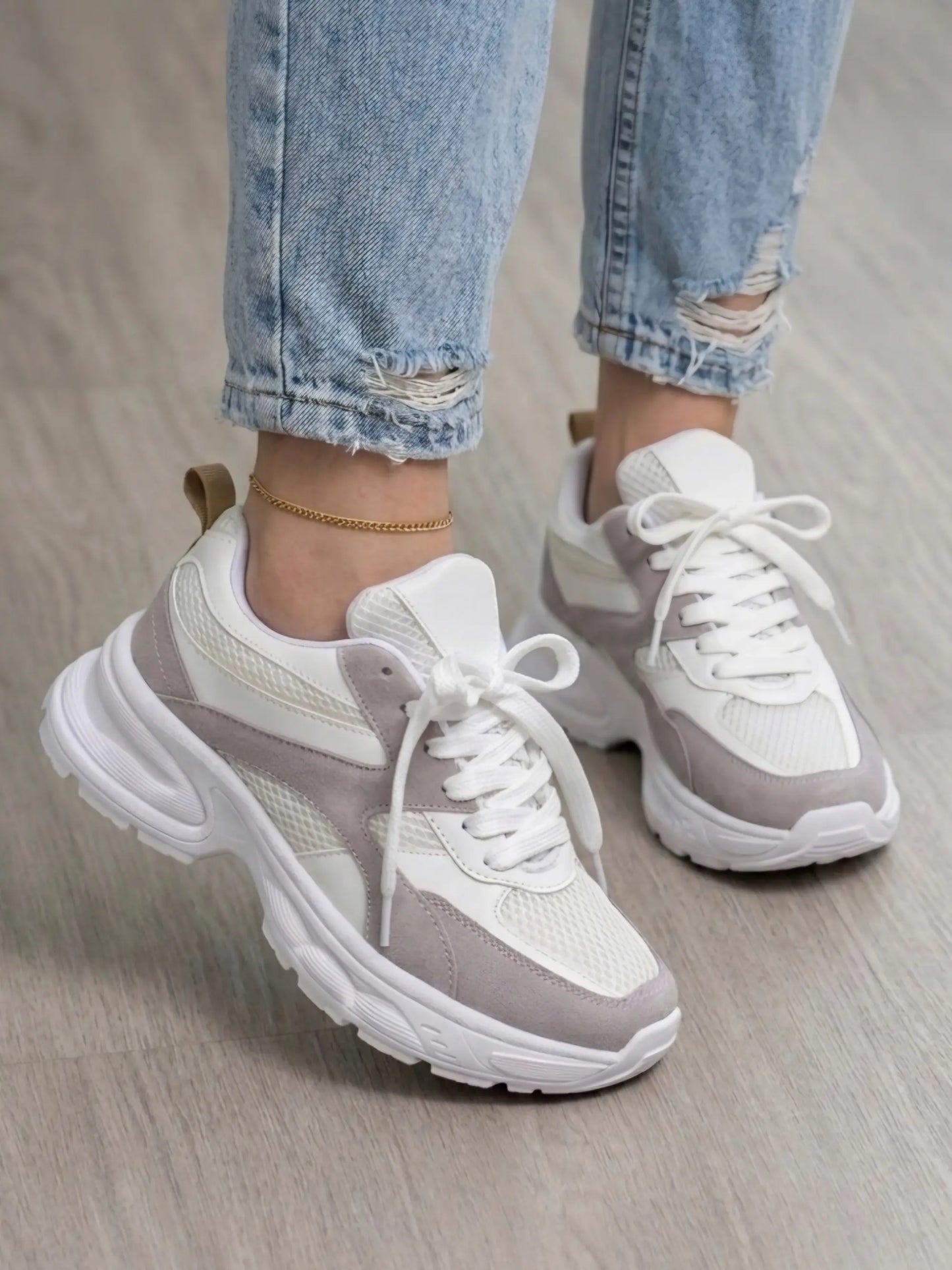 tenis de mujer kendal blanco gris